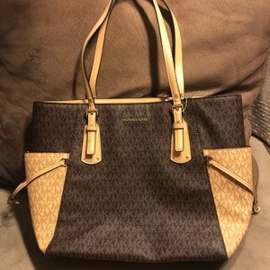 Authentic Michael Kors Purse